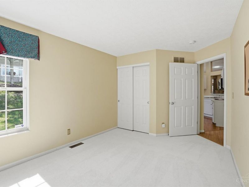 2469 Walnutview Court, Cincinnati, OH 45230 Photo 43