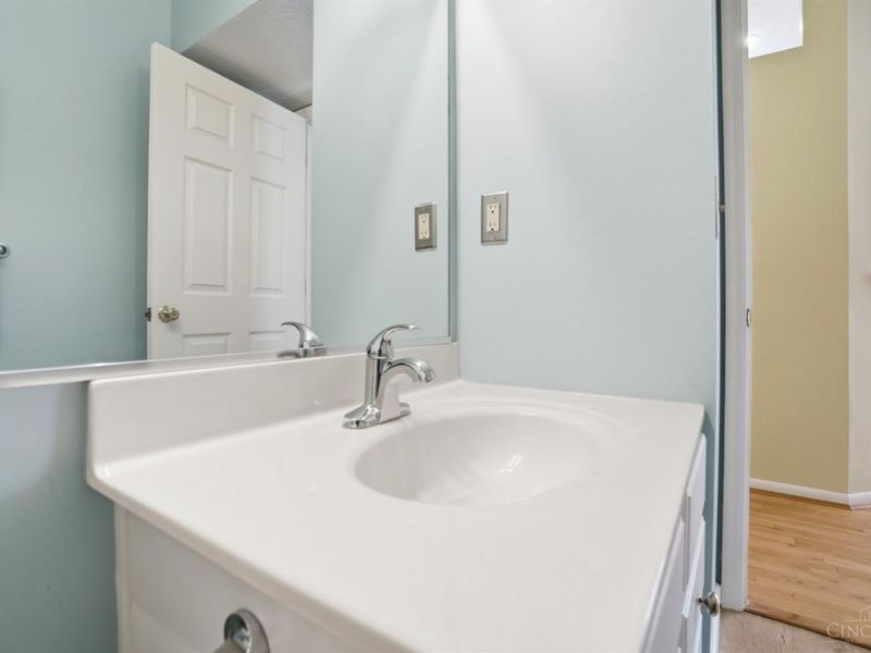 2469 Walnutview Court, Cincinnati, OH 45230 Photo 45