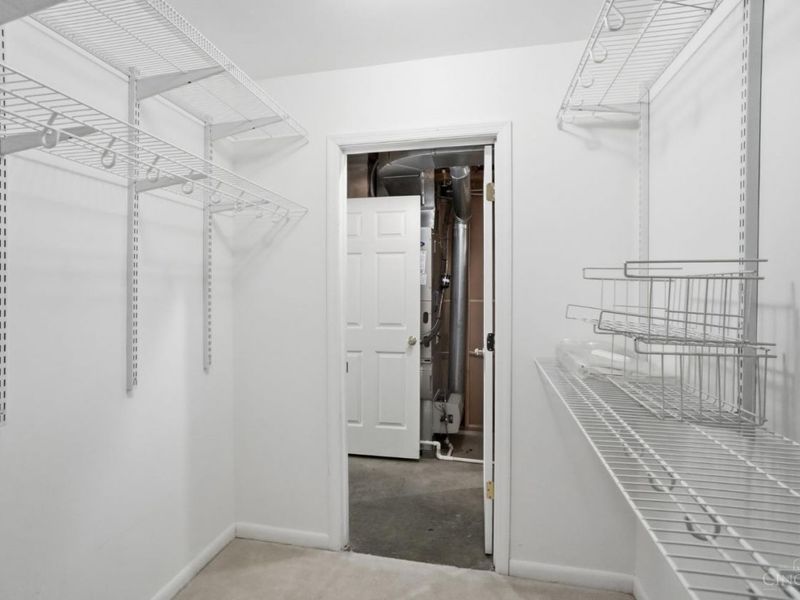 2469 Walnutview Court, Cincinnati, OH 45230 Photo 73