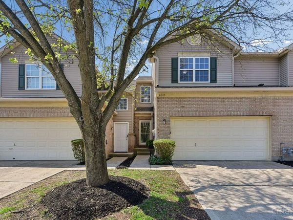 3855 Thorngate Drive, Mason, OH 45040