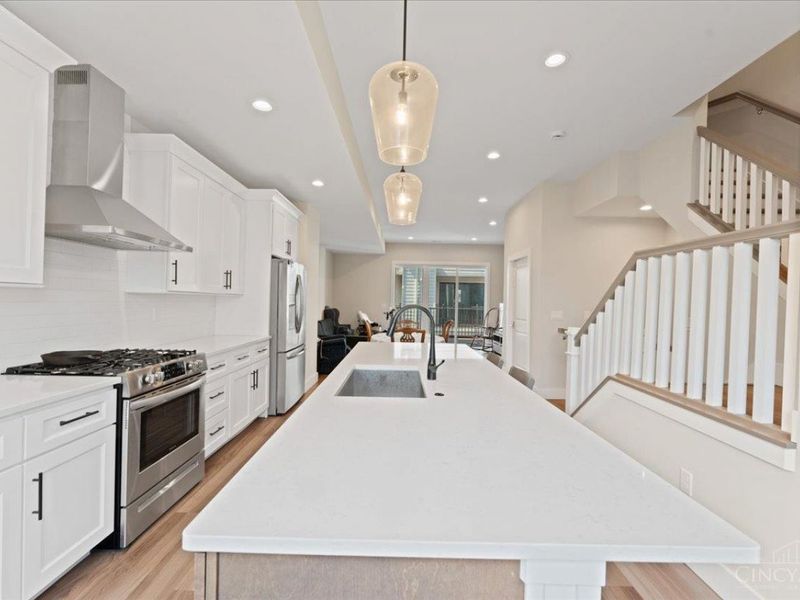 3906 Edwards Road, Unit B, Cincinnati, OH 45209 Photo 15