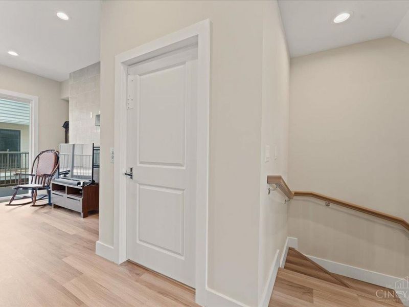 3906 Edwards Road, Unit B, Cincinnati, OH 45209 Photo 20