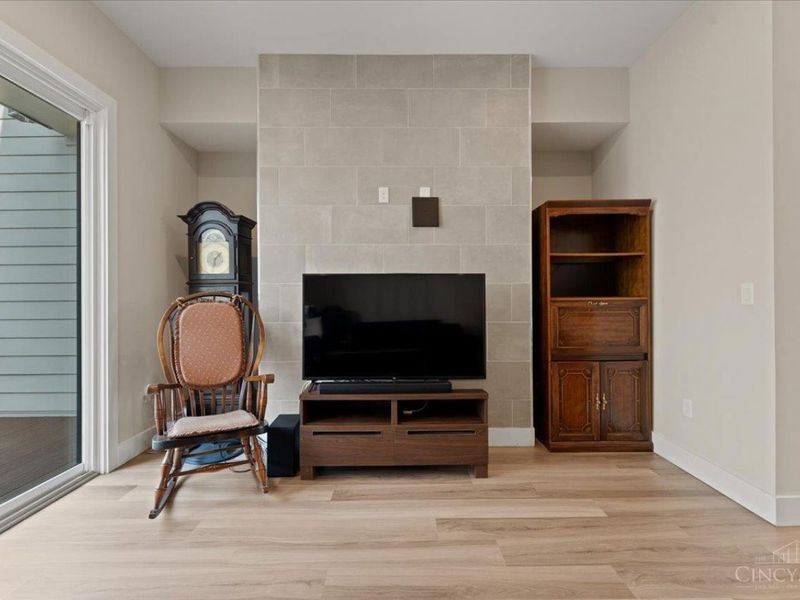 3906 Edwards Road, Unit B, Cincinnati, OH 45209 Photo 21