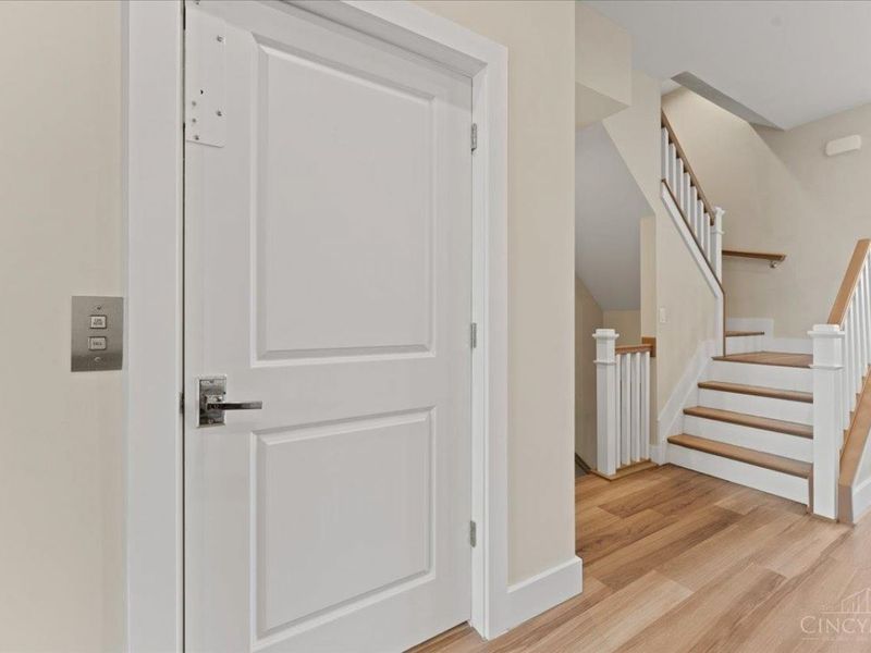 3906 Edwards Road, Unit B, Cincinnati, OH 45209 Photo 37