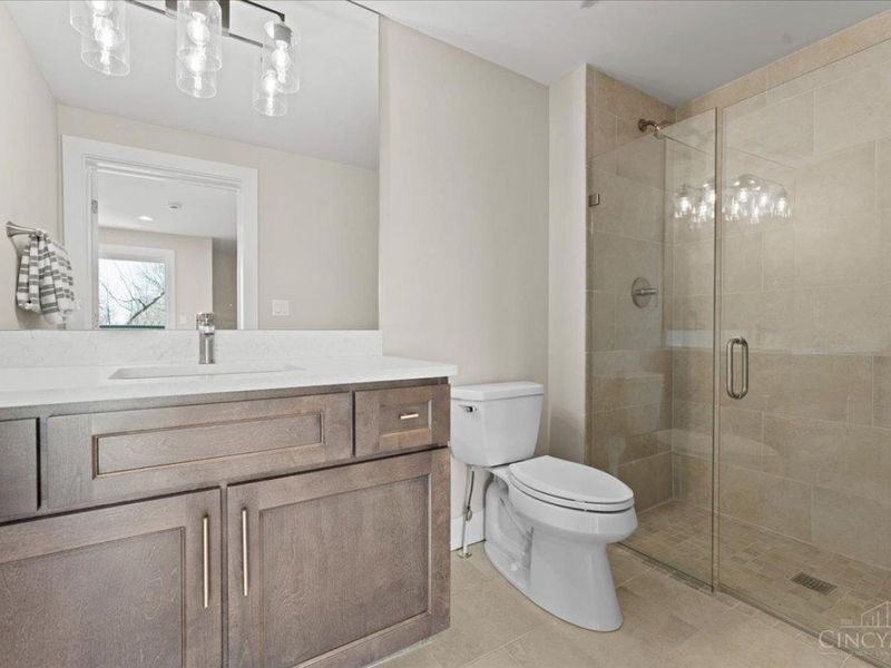 3906 Edwards Road, Unit B, Cincinnati, OH 45209 Photo 39