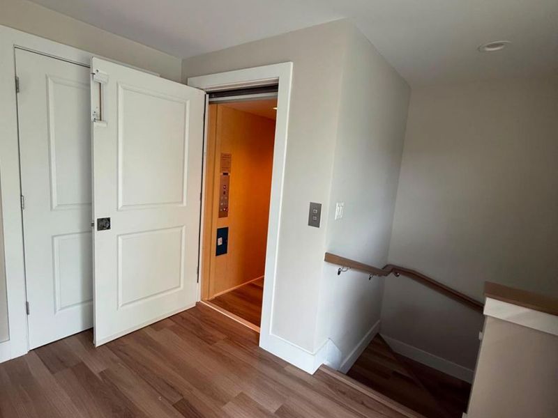 3906 Edwards Road, Unit B, Cincinnati, OH 45209 Photo 44
