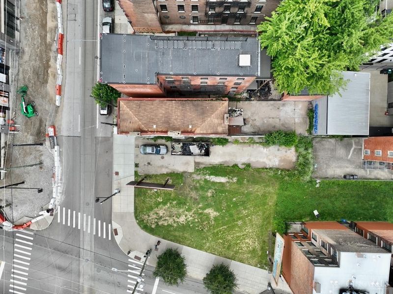 1606 Elm Street, Cincinnati, OH 45202 Photo 3