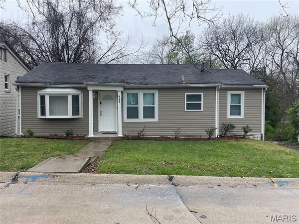 6155 Emerald Avenue , St Louis, MO 63135