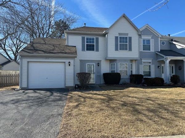 1217 Regent Drive , Mundelein, IL 60060