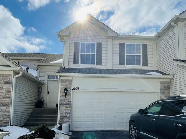 1609 Fredericksburg Lane , Unit 1609, Aurora, IL 60503