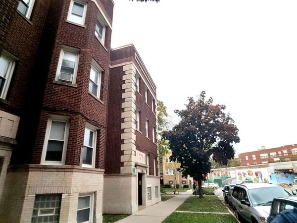 Unit 3, Chicago, IL 60626