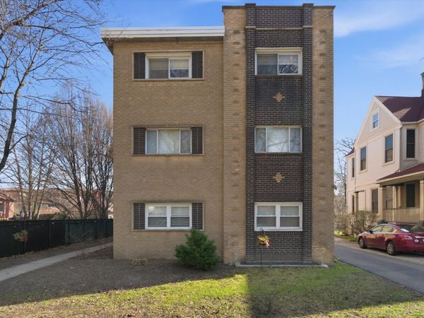 1331 W Chase Avenue , Unit 3A, Chicago, IL 60626