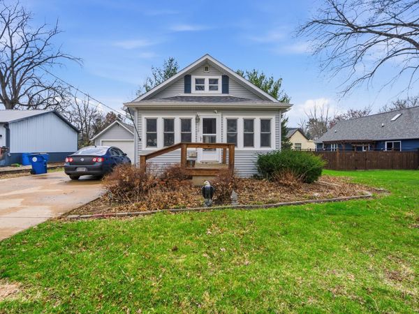 618 W Putnam Street , Princeton, IL 61356