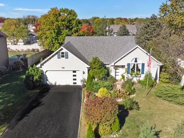 16462 S Ivy Lane, Plainfield, IL 60586