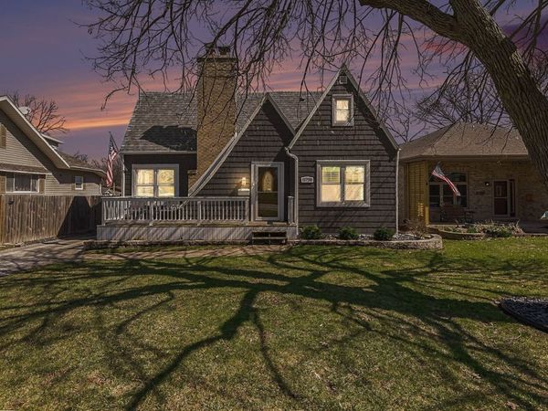 11231 S Worth Avenue , Worth, IL 60482