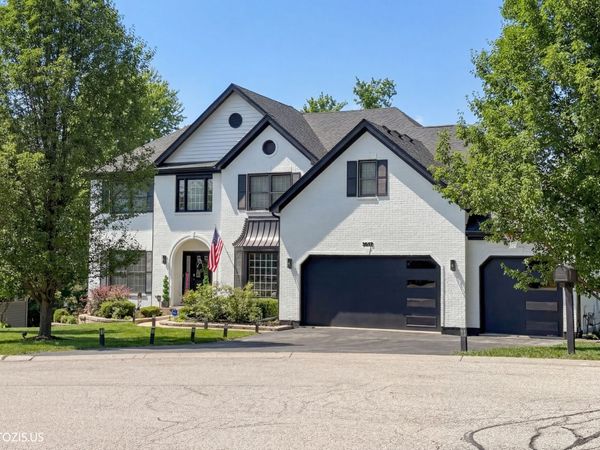 3517 Oakleaf Lane, Crystal Lake, IL 60012