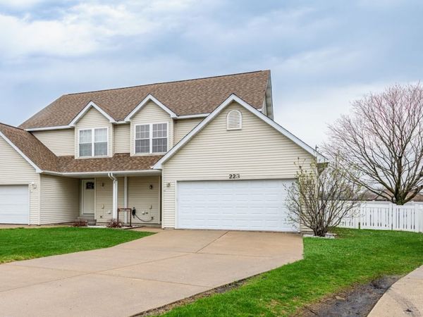 223 Huntington Court, Shorewood, IL 60404