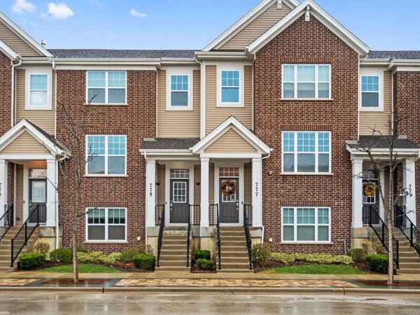 775 Lee Street , Des Plaines, IL 60016