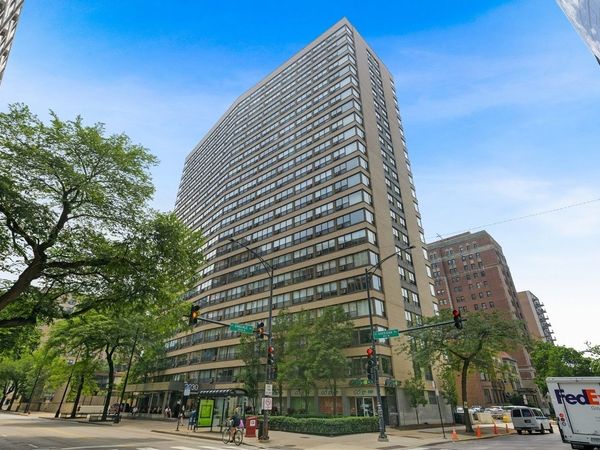 2930 N Sheridan Road , Unit 1403, Chicago, IL 60657