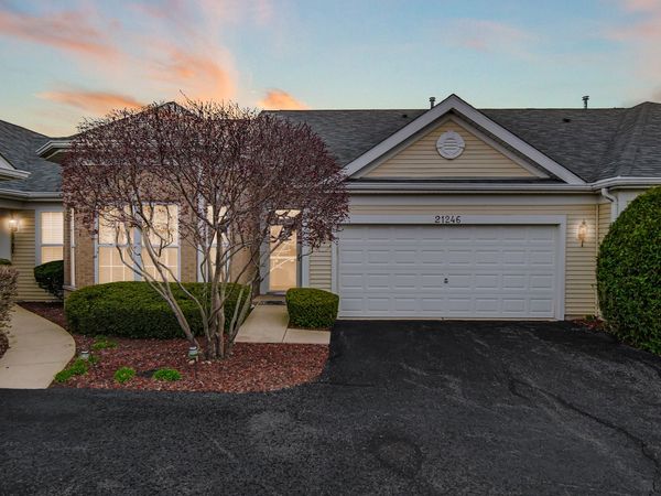21246 W Crimson Court, Unit 21246, Plainfield, IL 60544