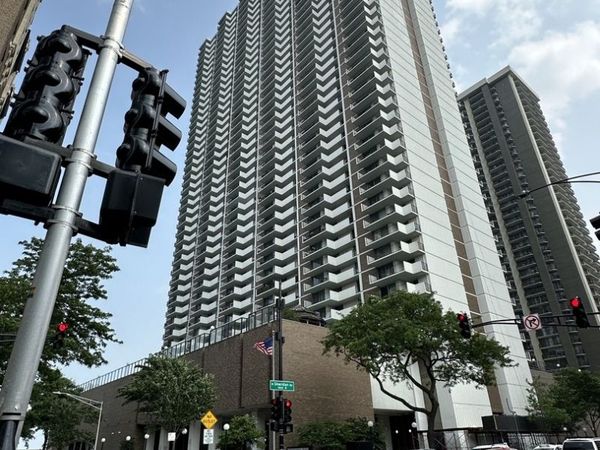 6033 N Sheridan Road , Unit 26L, Chicago, IL 60660