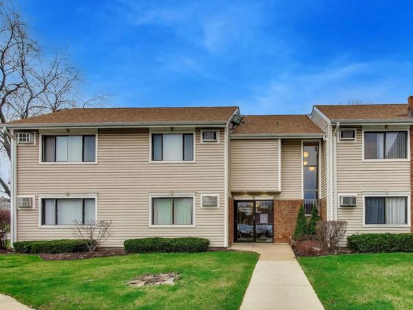 400 Bayside Drive , Unit 5, Palatine, IL 60074