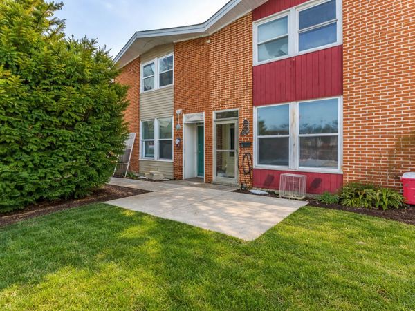 1370 Fargo Avenue , Unit E, Des Plaines, IL 60018