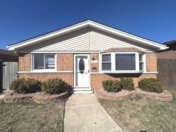 2814 E 127th Street , Chicago, IL 60633