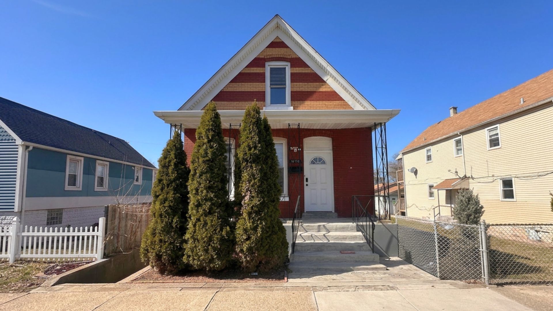 10710 S Green Bay Avenue, Chicago, IL 60617 Main Photo