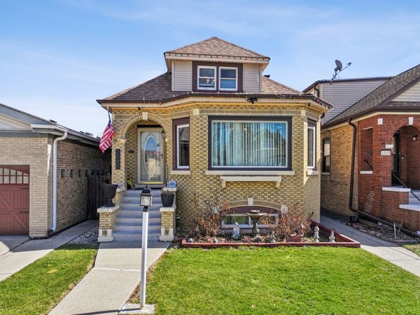 2547 Davisson Street , River Grove, IL 60171