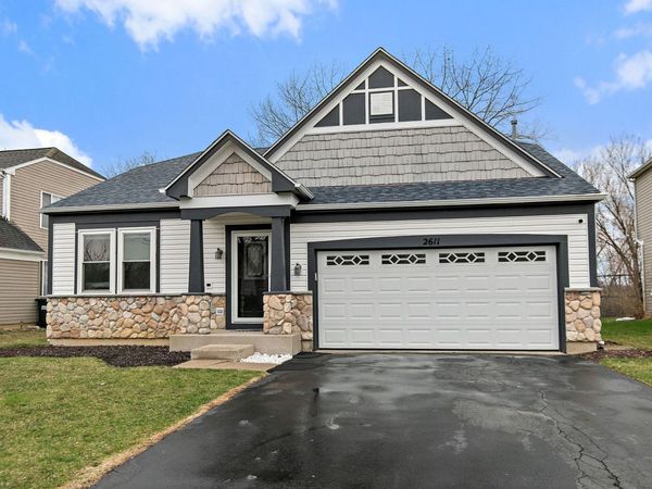 2611 Stanton Circle , Lake In The Hills, IL 60156