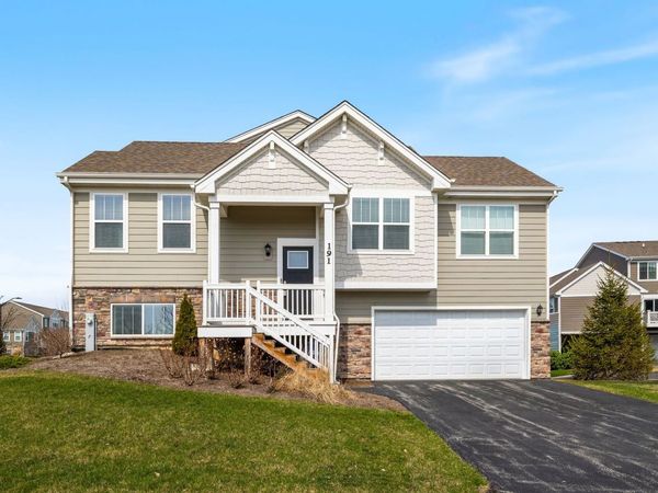 191 Goldenrod Drive , Elgin, IL 60124