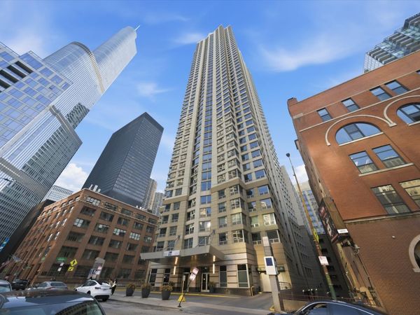 440 N Wabash Avenue, Unit 2907, Chicago, IL 60611