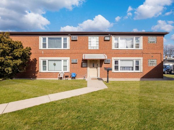 4423 Eberly Avenue , Brookfield, IL 60513