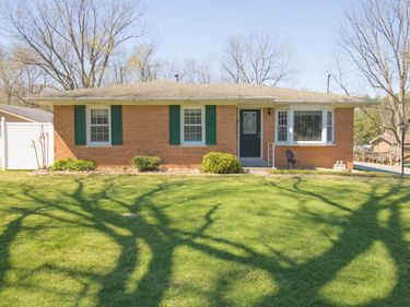 6109 HOGUE Road, Evansville, IN 47712