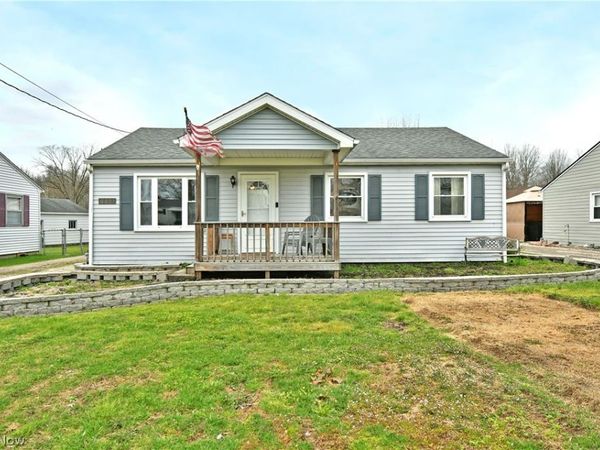 4481 Nutwood Avenue , Warren, OH 44483