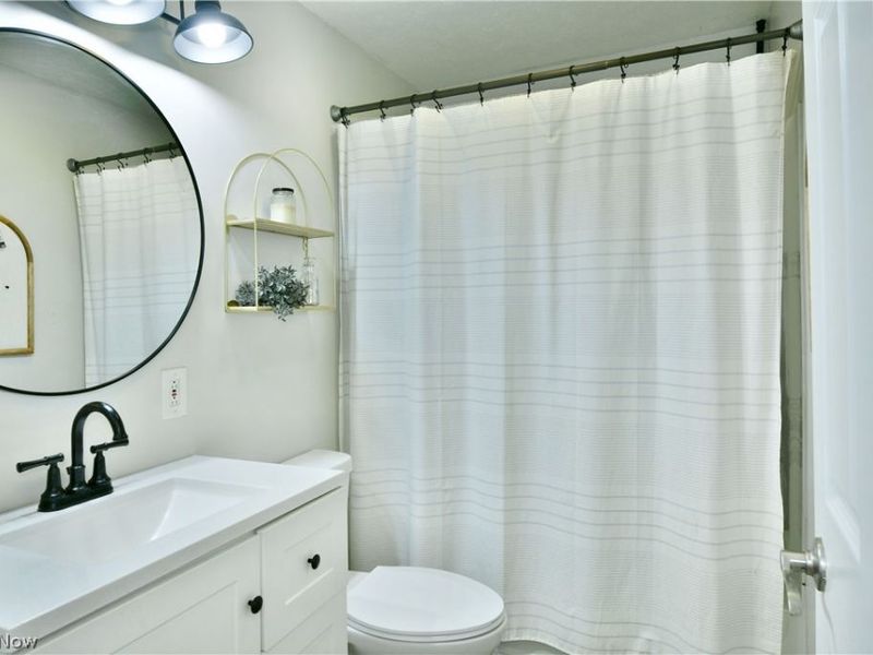 4481 Nutwood Avenue , Warren, OH 44483 Photo 26