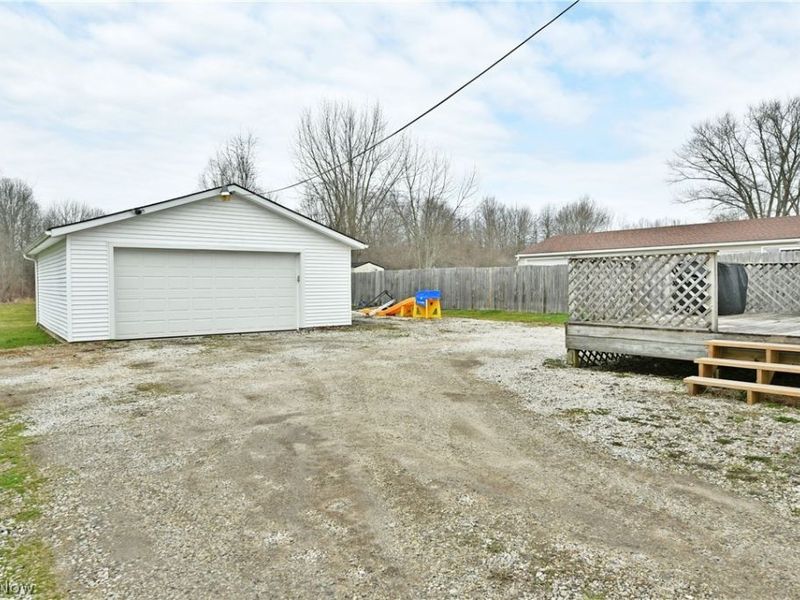 4481 Nutwood Avenue , Warren, OH 44483 Photo 8