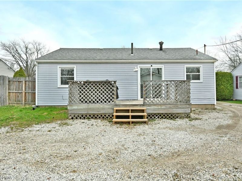 4481 Nutwood Avenue , Warren, OH 44483 Photo 9