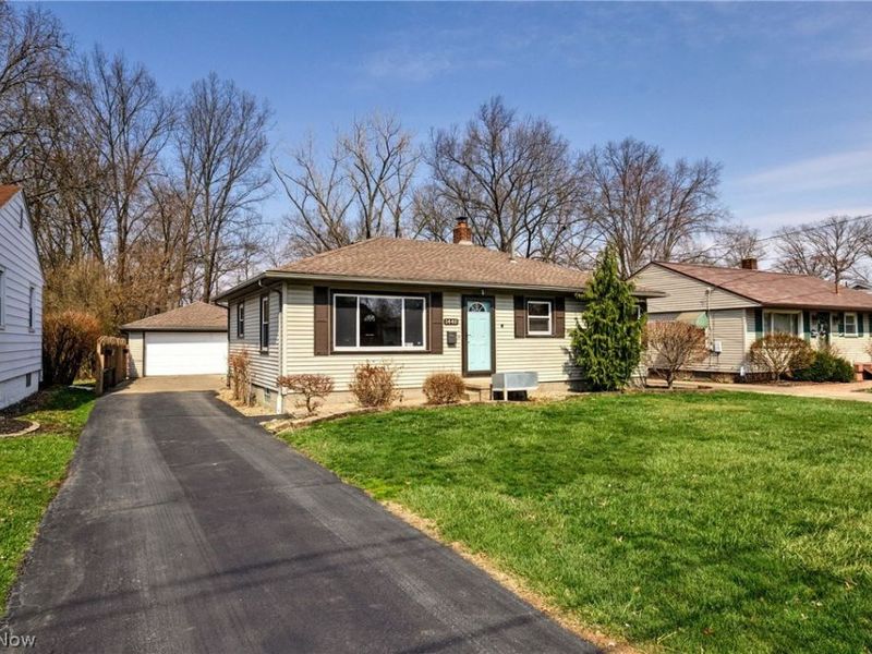 1440 Eastland Avenue SE, Warren, OH 44484 Photo 2