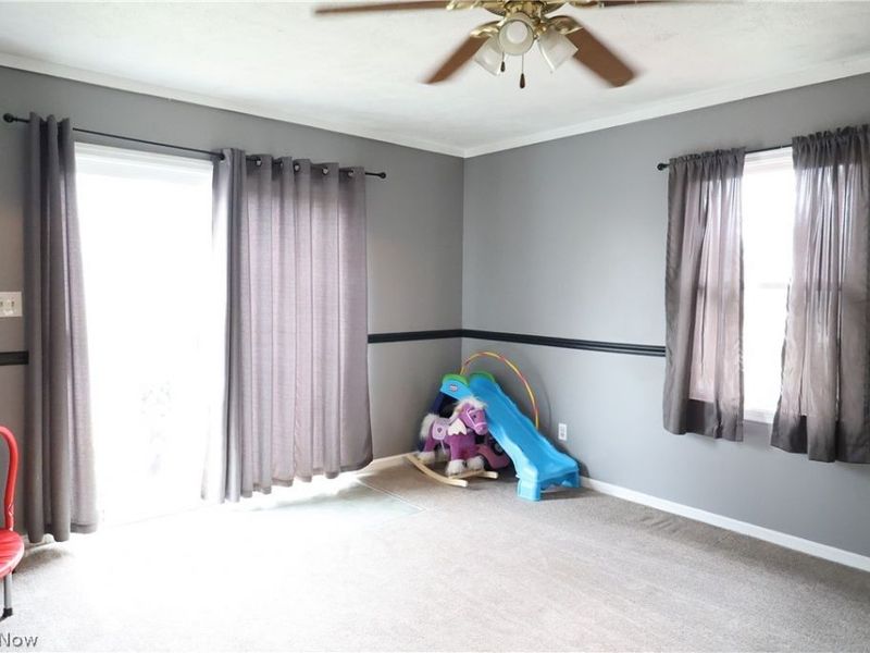 330 E Central Avenue , Ravenna, OH 44266 Photo 15