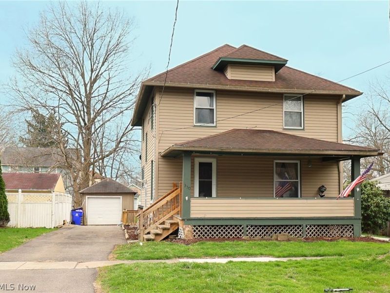 330 E Central Avenue , Ravenna, OH 44266 Photo 2