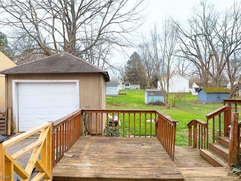 330 E Central Avenue , Ravenna, OH 44266 Photo 27