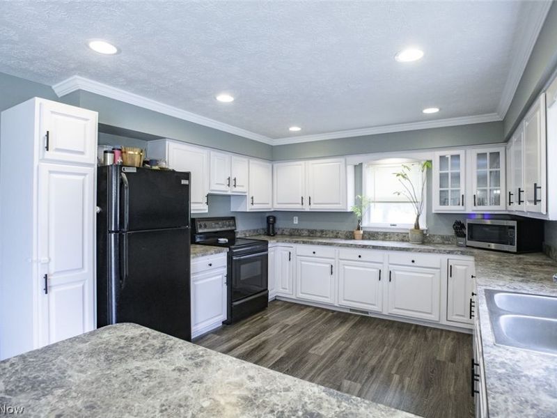 1852 Ridgewood Road , Wadsworth, OH 44281 Photo 11