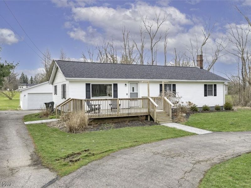 1852 Ridgewood Road , Wadsworth, OH 44281 Photo 2