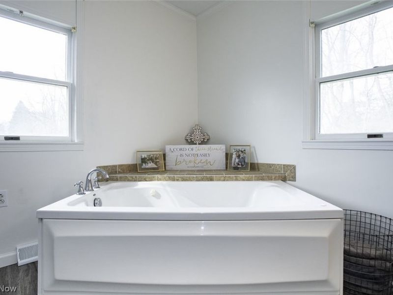 1852 Ridgewood Road , Wadsworth, OH 44281 Photo 21