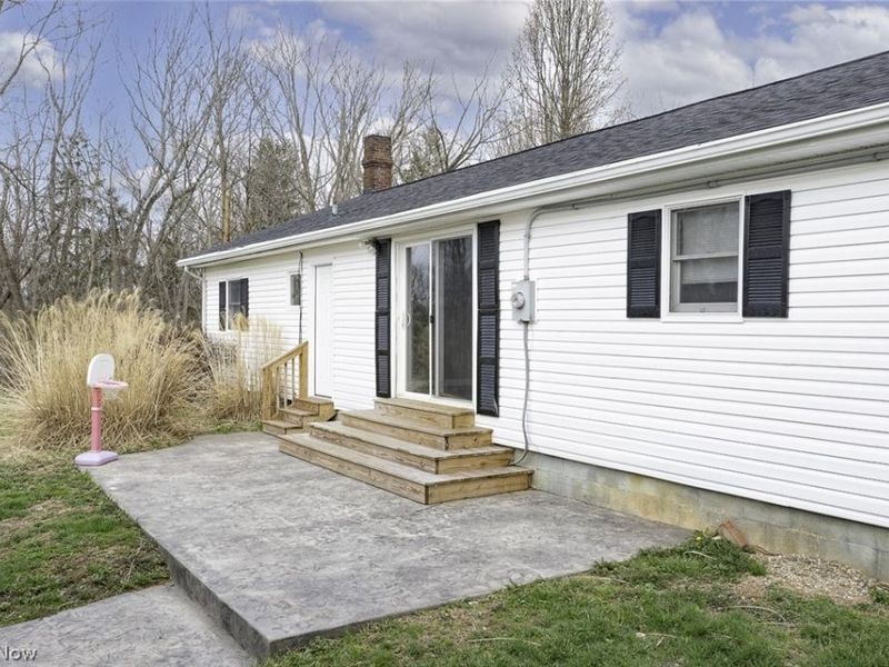 1852 Ridgewood Road , Wadsworth, OH 44281 Photo 34