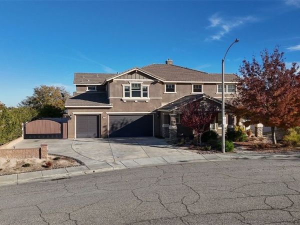 41618 Merryvale, Palmdale, CA 93551