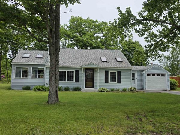 21 Hobart Street, Concord, NH 03303
