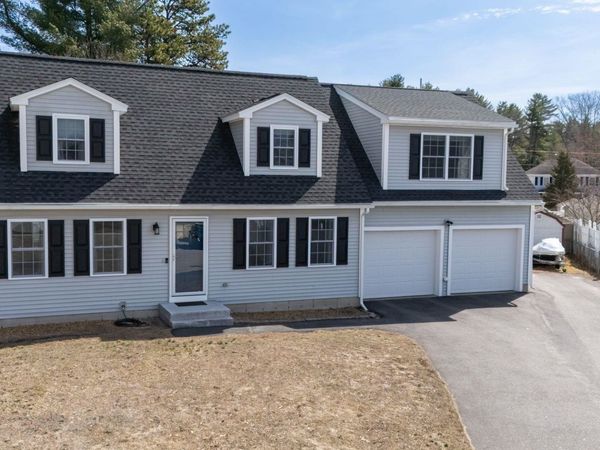 18 Brent Court, Manchester, NH 03103